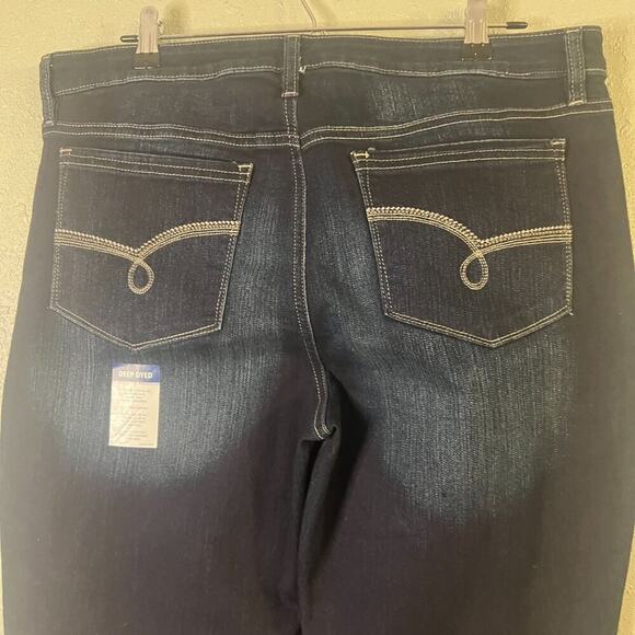 NWT Riders by Lee Midrise Bootcut Dark Blue 18M Premium Stretch Womens Jeans - Picture 3 of 9